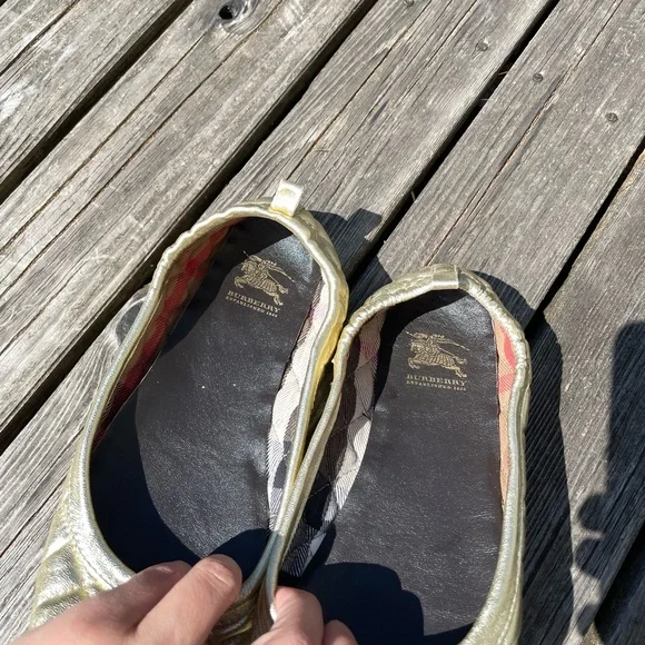 Burberry Quilted Gold Ballet Flats - Picture 4 of 7